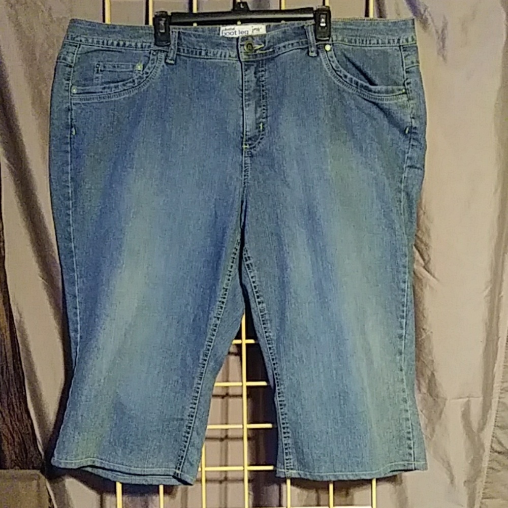 JMS capris